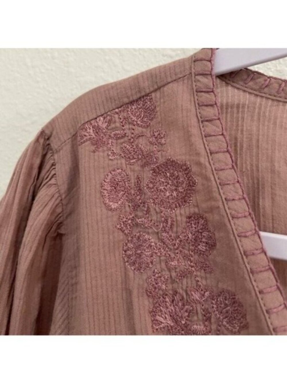 New Lucky Brand Embroidered Top Boho Gauzy Feminine Dainty Blush - Picture 4 of 11